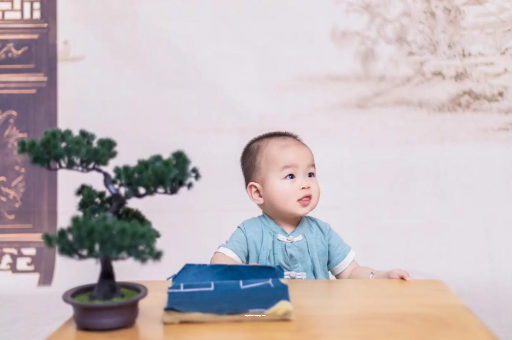 丹阳怀孕为啥肚子会长毛